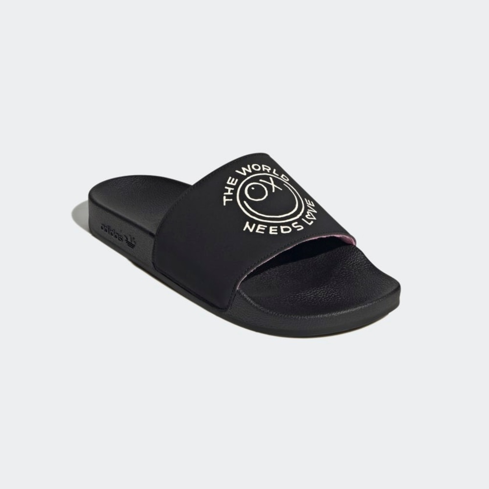 ADIDAS - ADILETTE X ANDRÉ SARAIVA SLIDES
